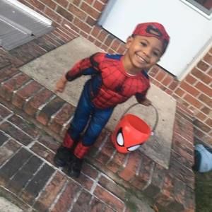 Meet your Posher, Lj